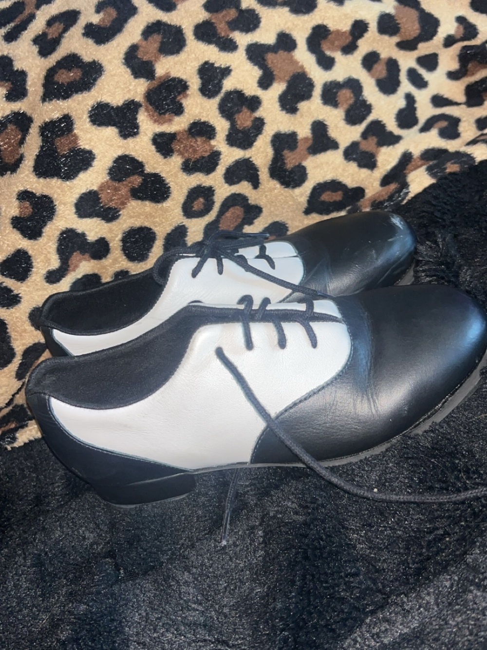 Bloch Black and White Tap Shoes